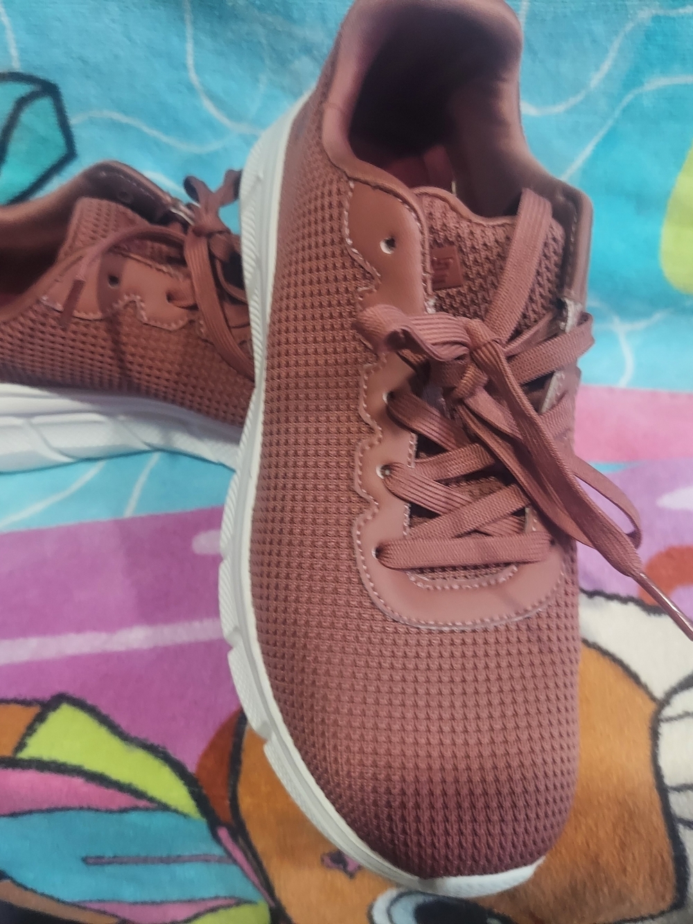 Casual Women's Lace-Up Sneakers in Brown